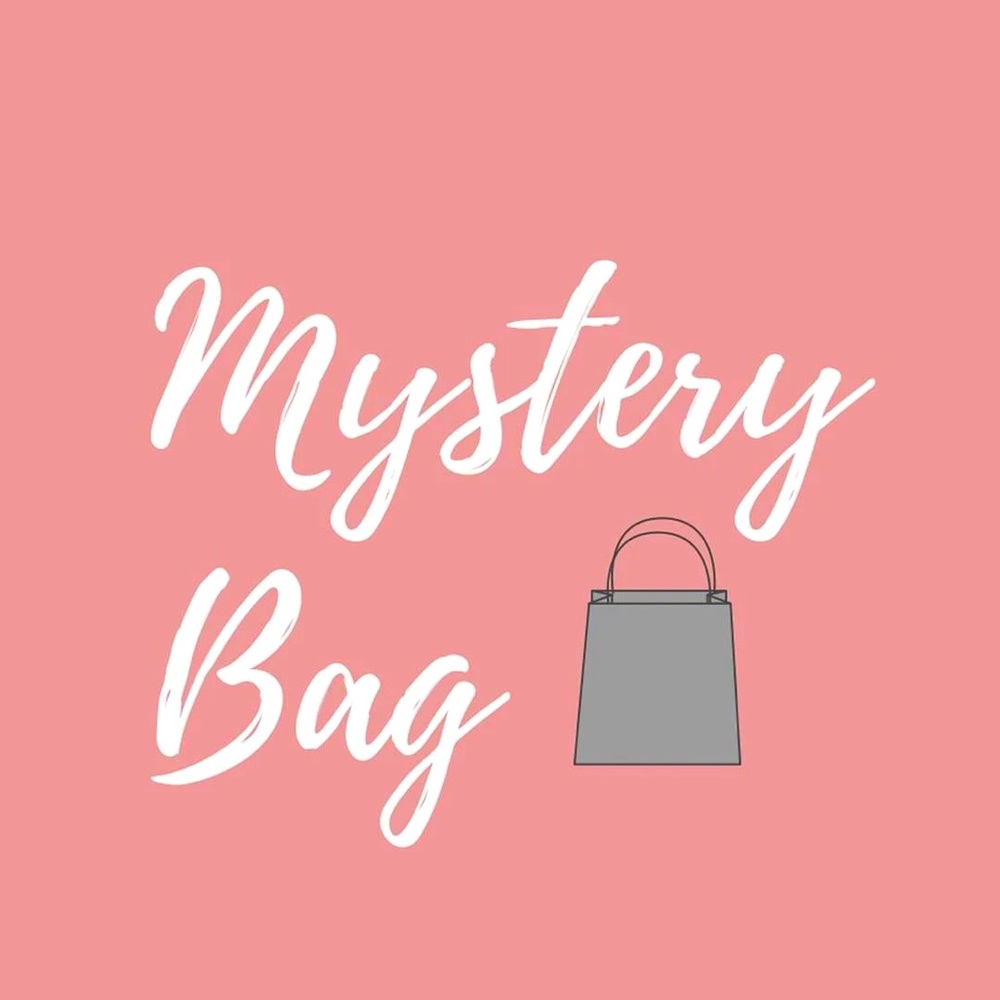 $5 mystery box - 10 items included